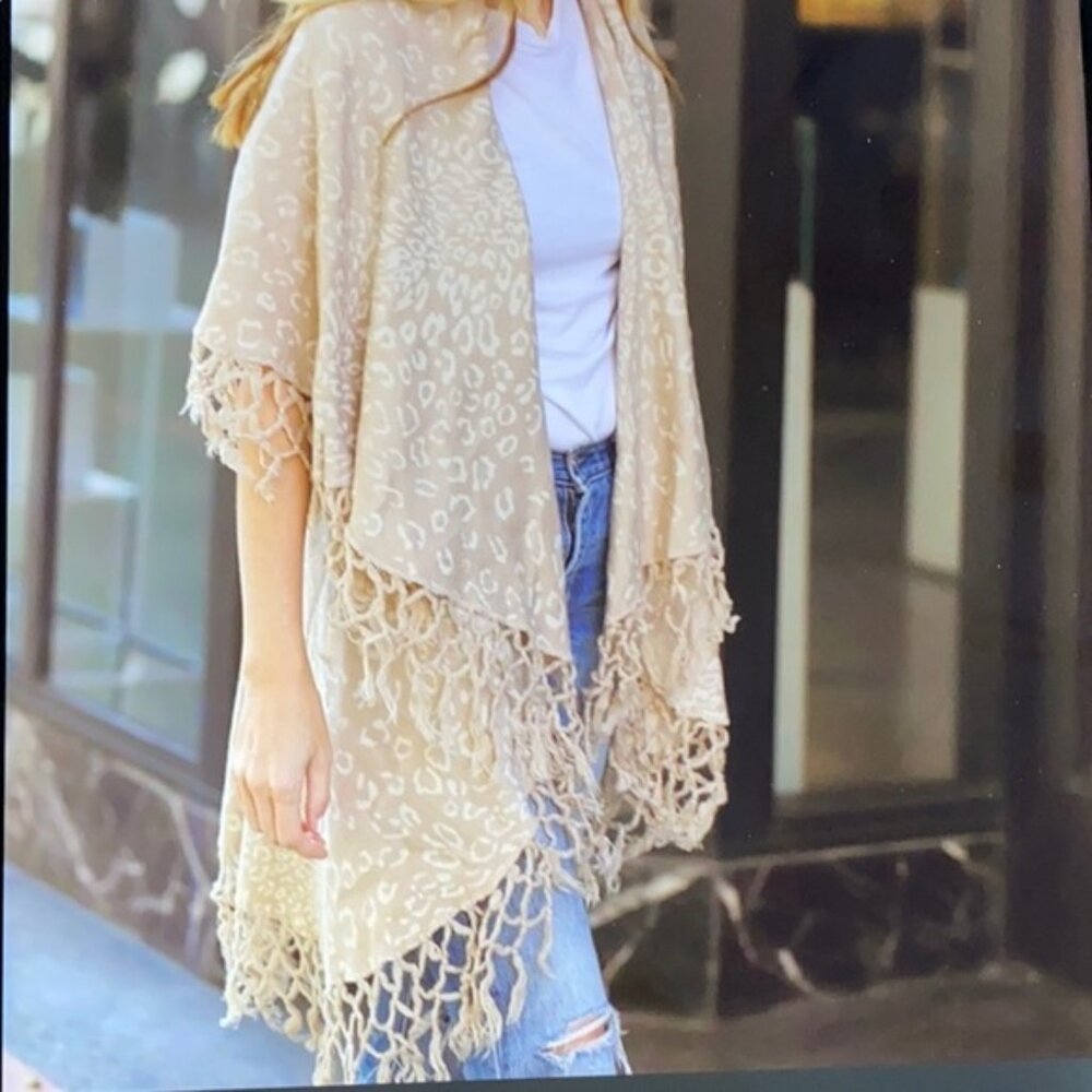 Le' Rumi Animal Print Fringe Cardigan Poncho